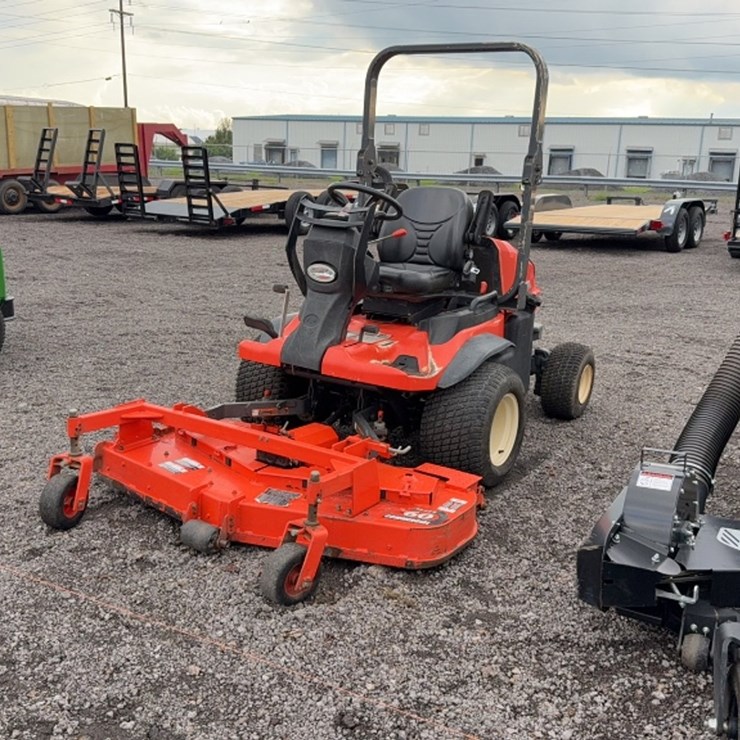 KUBOTA F2690