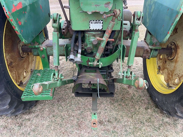 john-deere-70-image-37