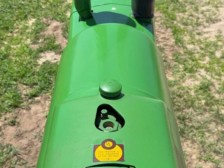 john-deere-530-image-42