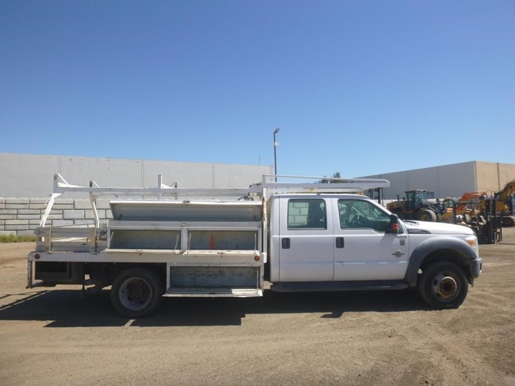 2015-ford-f550-image-7