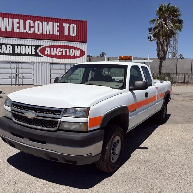 2005 CHEVROLET SILVERADO 2500
