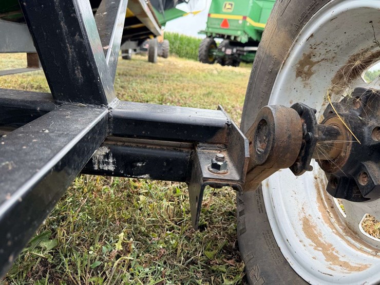 agri-fab-welding-30’-header-trailer,-lt235/85r16-tires,-taillights,-no-brakes,-6-bolt-hubs,-will-hav-image-16