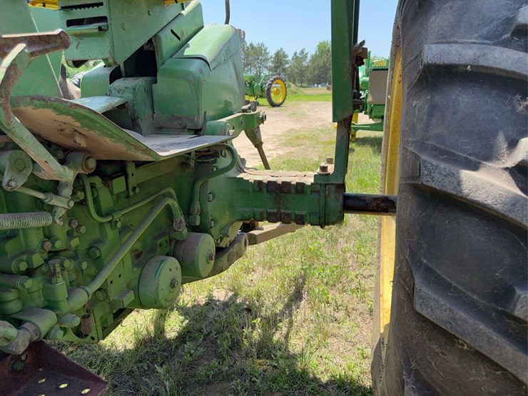 john-deere-2510-image-33