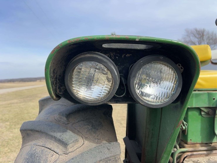 john-deere-630-image-30