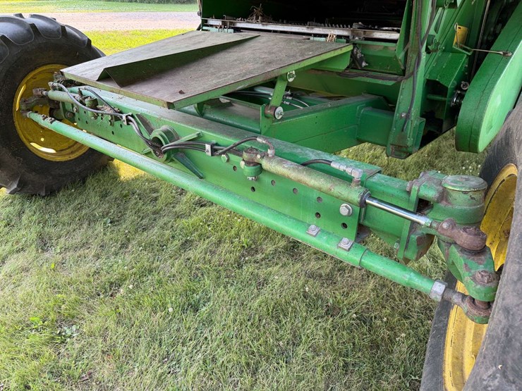 john-deere-9500-image-35
