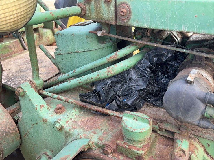 john-deere-50-image-26