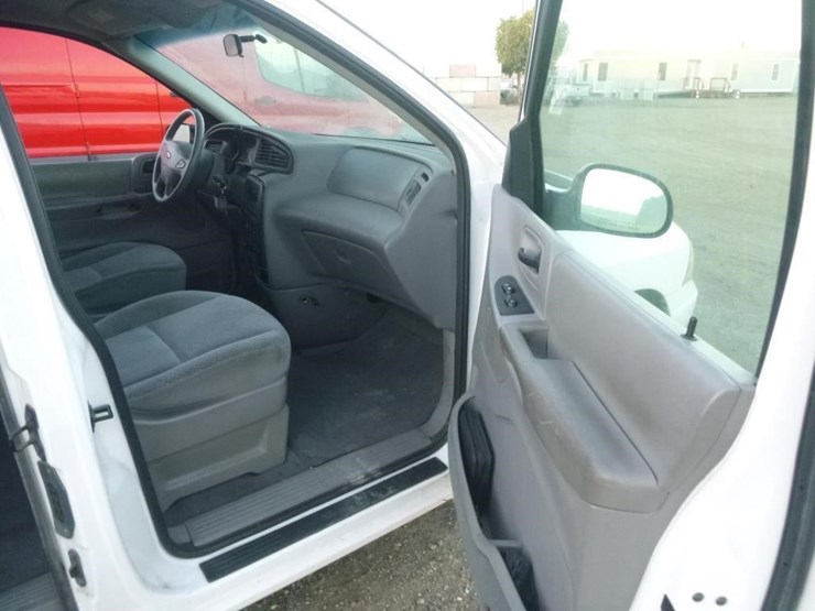 2002-ford-windstar-image-17