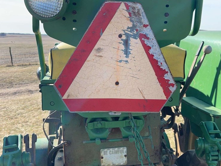 john-deere-720-image-43