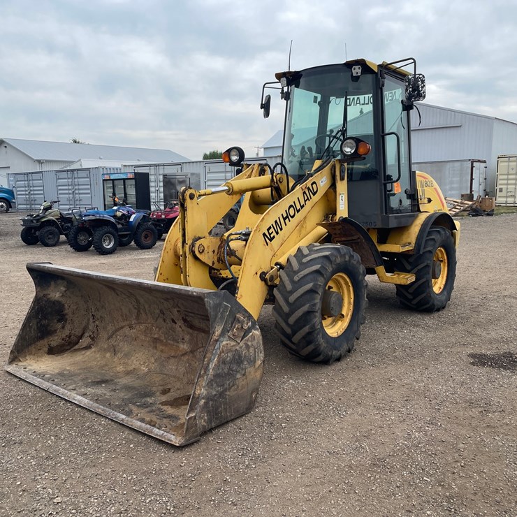 2005 NEW HOLLAND LW80B