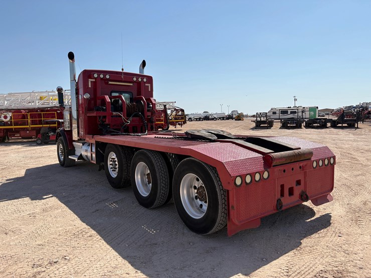 2012-kenworth-t800-image-5