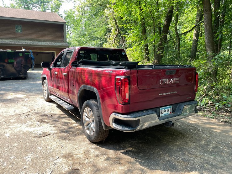 #7000-•-2020-gmc-sierra-pickup-truck-(has-az-title-in-delay)-image-2