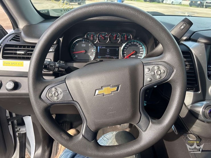 2019-chevrolet-tahoe-image-14