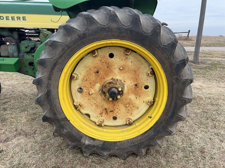 john-deere-720-image-55