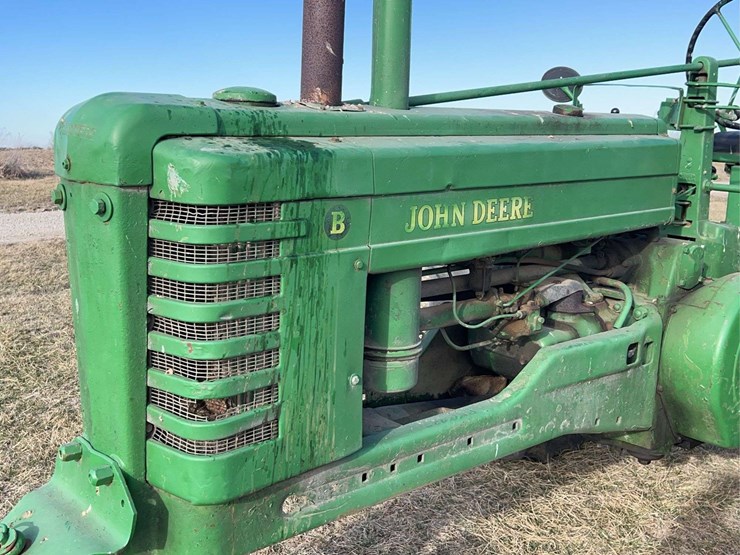 john-deere-model-b-image-13