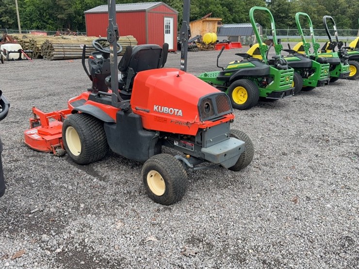 kubota-f2690-image-8