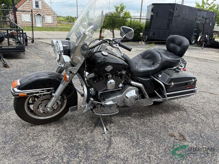 2005-harley-davidson-flhpi-motorcycle,-vin-#-1hd1fhw185y632771-image-2