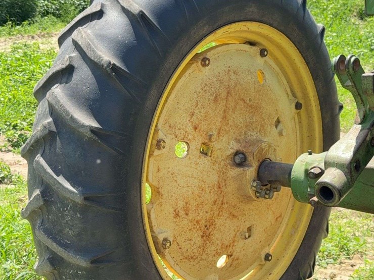 john-deere-630-image-19