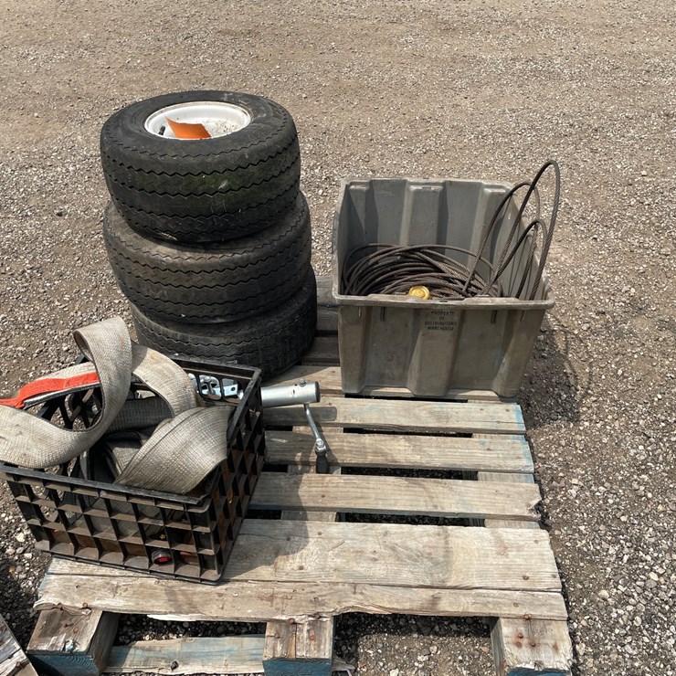 #4571 • (3) Lawn Tires, Cable and 4" Lifting Sling