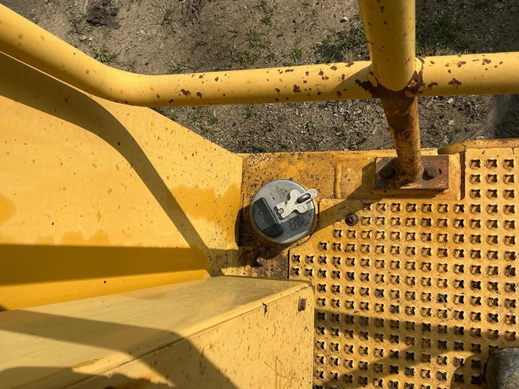 2003-caterpillar-539-image-32