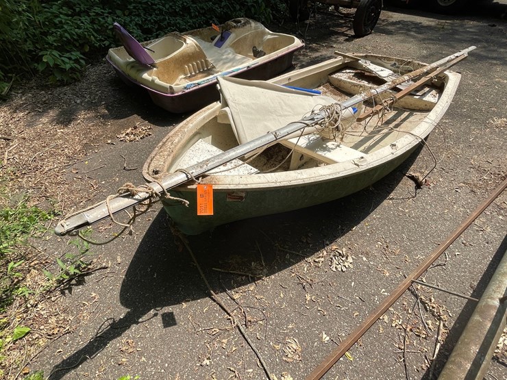 #7011-•-day-sailboat-image-2