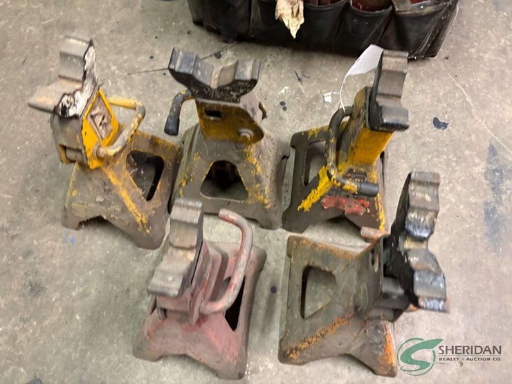 jack-stands-image-2