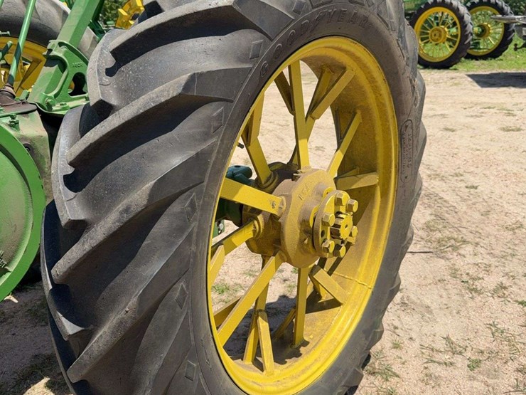 john-deere-model-a-image-16