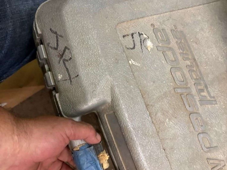 paslode-impulse-nailer-image-2