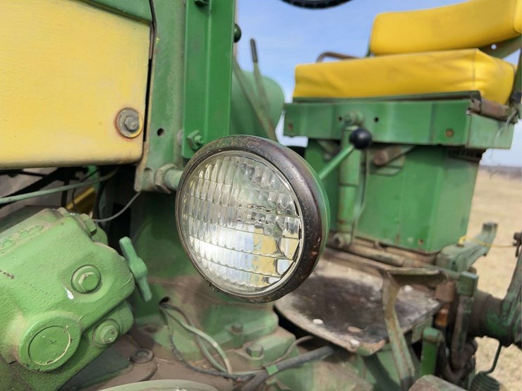 john-deere-630-image-51