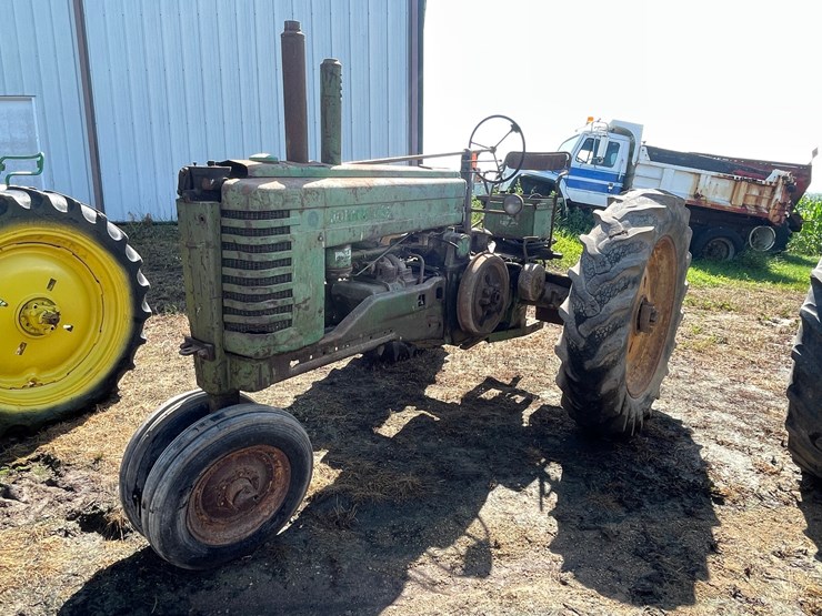 john-deere-a-image-1