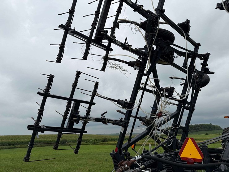 flexi-coil-model-340-41’-chisel-plow,-set-up-for-anhydrous-currently,-3-bar-coil-tine-harrow,-hydrau-image-22