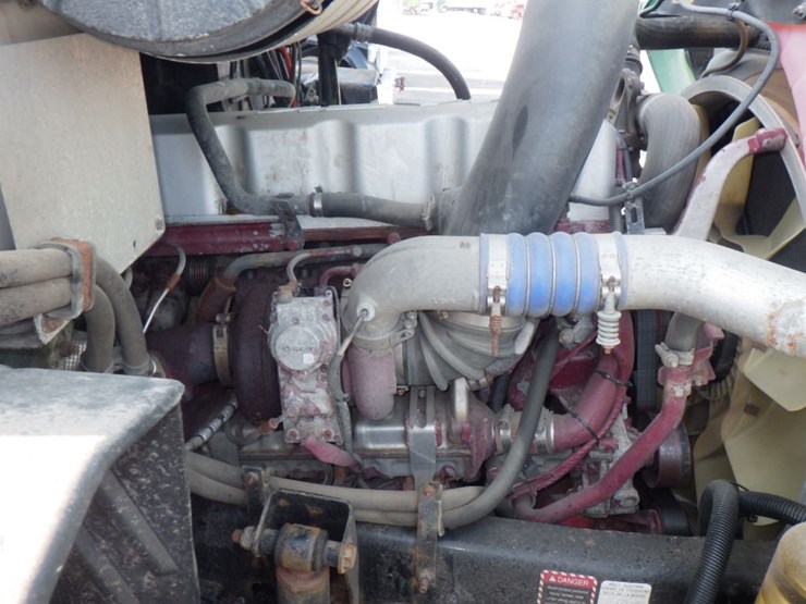 2017-mack-ch612-image-18