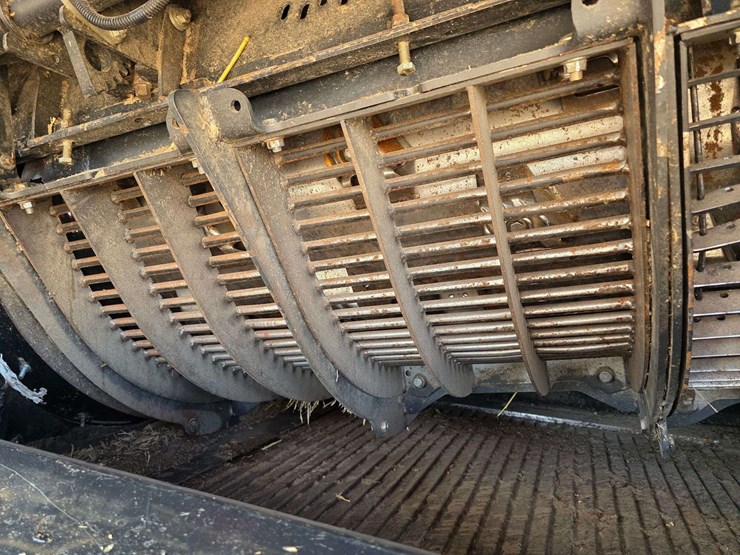 2013-case-ih-8230-image-105