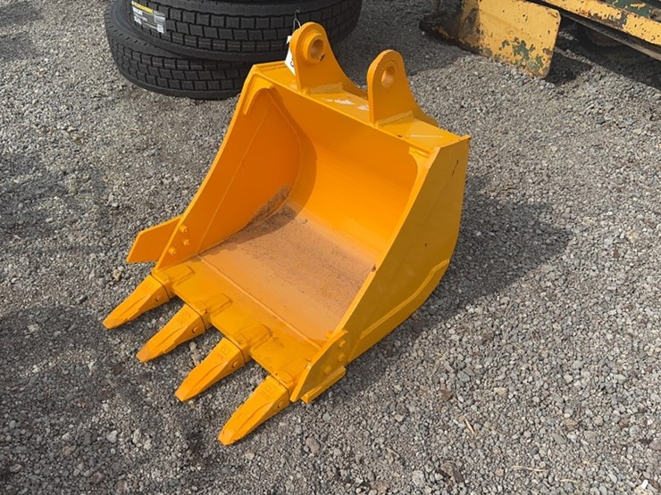 caterpillar-307-image-1