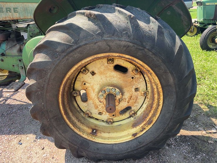 john-deere-630-image-91