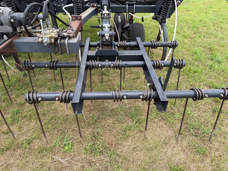 flexi-coil-model-340-41’-chisel-plow,-set-up-for-anhydrous-currently,-3-bar-coil-tine-harrow,-hydrau-image-21