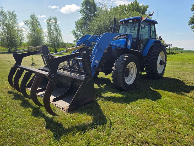 2003-new-holland-tm155-image-6