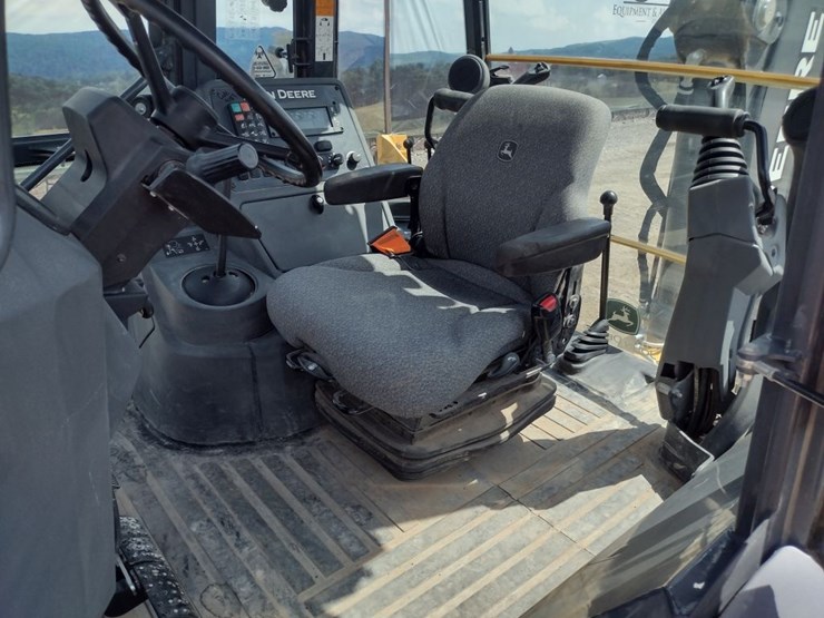 deere-310sl-image-10