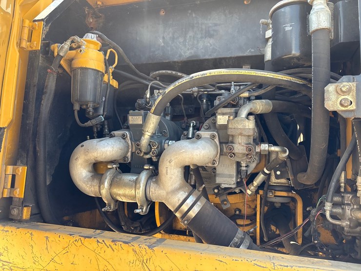 john-deere-350-image-11
