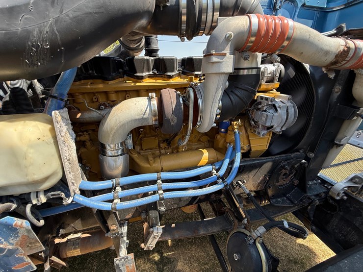 2006-peterbilt-379-image-32