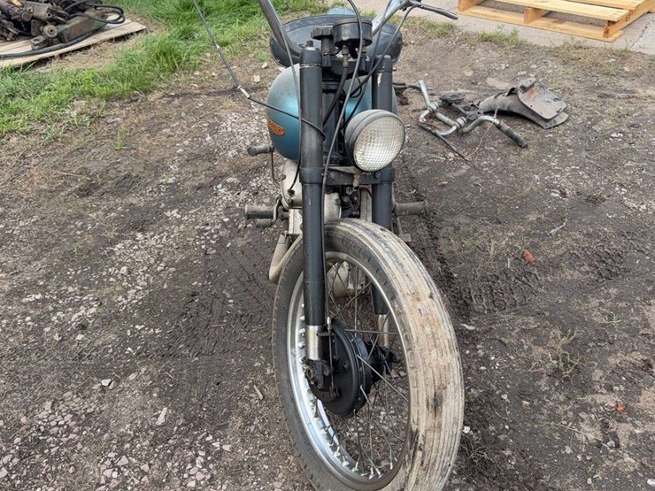 panther-motorcycle-image-3