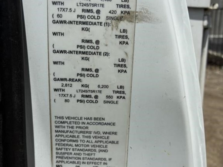 2011-chevrolet-2500-image-20