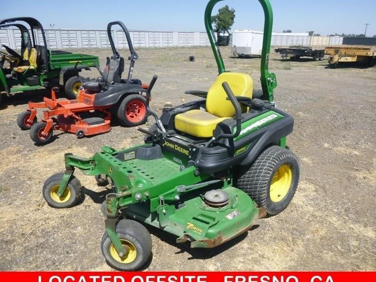 2020-john-deere-2020-image-1