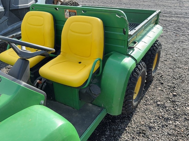 john-deere-gator-image-13