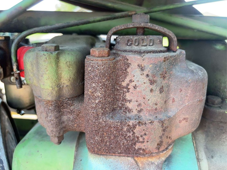 john-deere-630-image-28