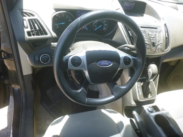 2014-ford-escape-image-10
