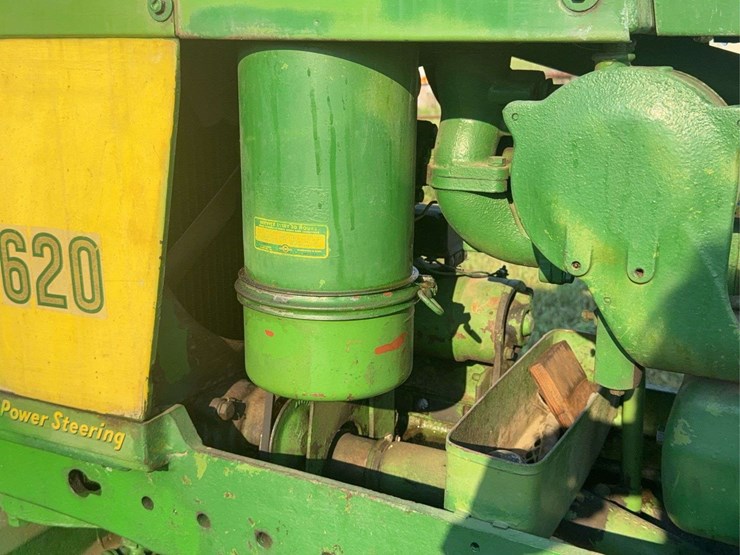 john-deere-620-image-32