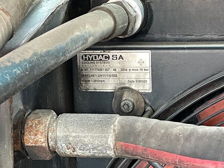 2005-new-holland-lw80b-image-36