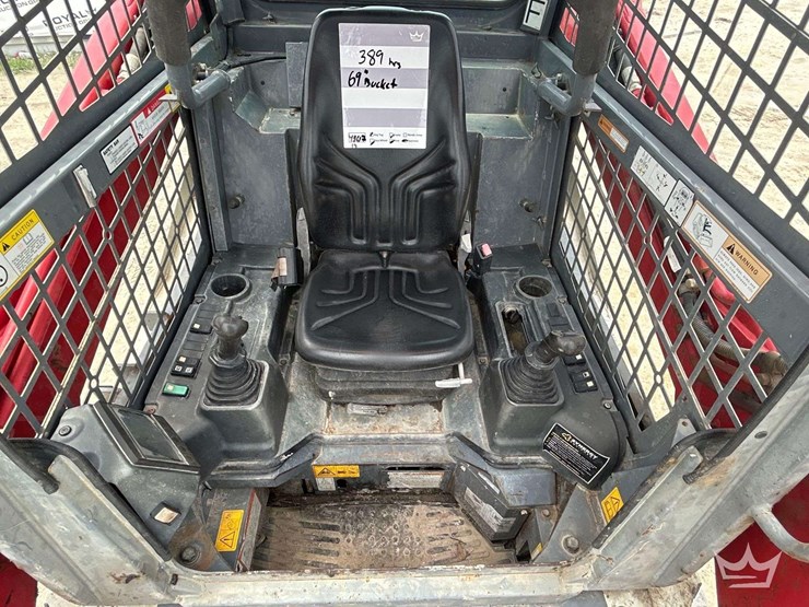 takeuchi-tl10v2-image-16