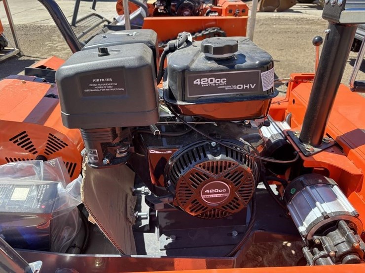 2026-sdlool-lm1000q-rc-flail-mower-image-14