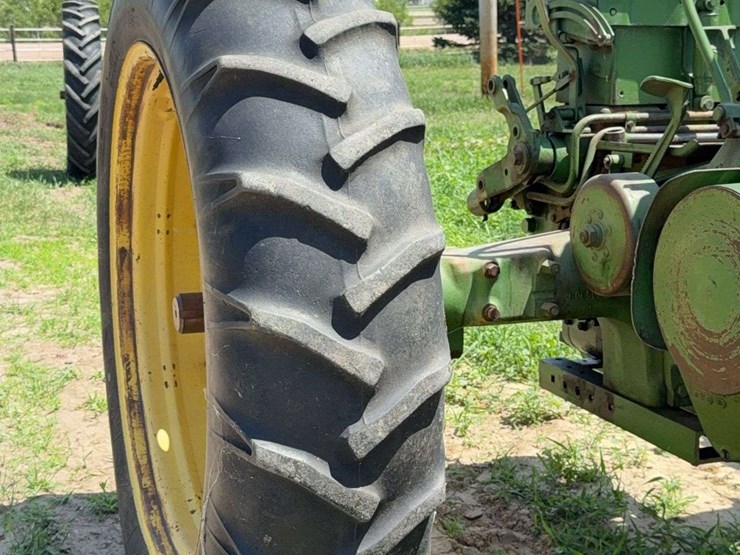 john-deere-630-image-23